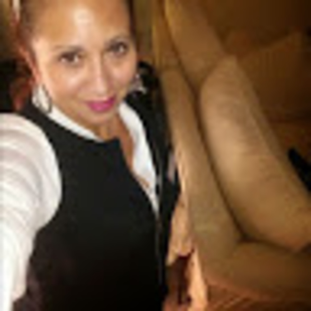 Meet your Posher, Roselynn